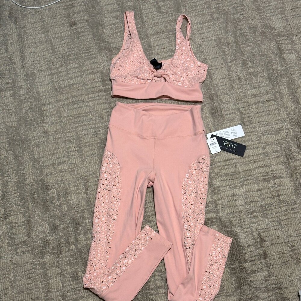 NWT-Fiona Leggings And Niko Sports Bra-B FIT by Beach Bunny Size 6 - Picture 14 of 14